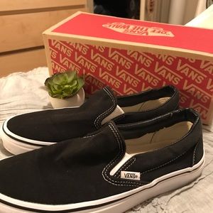 Vans slip on size 8.5. Black